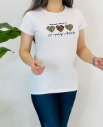 تیشرت سوپرپنبه طرح 3 قلب پلنگی کوچیک باریش گلدن 8969