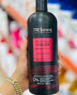 شامپو تثبیت کننده رنگ مو ترزمه 828 میل Tresemme Shampoo Color Revitalise