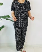 ست تیشرت شلوار پنبه سوپر طرح برگ زمینه مشکی8943